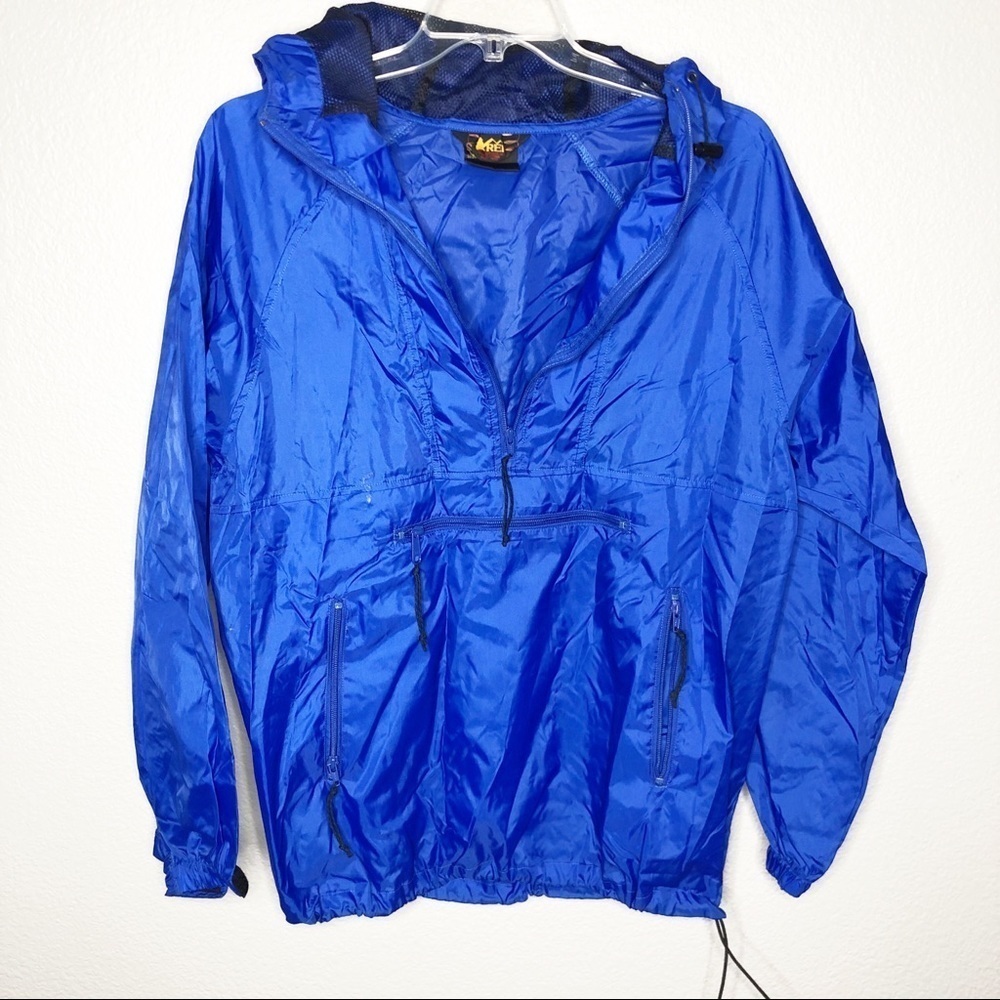 REI - Vintage  Blue Men’s Windbreaker